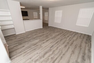 Building Photo - 18618 Rock Flats Ravine Dr