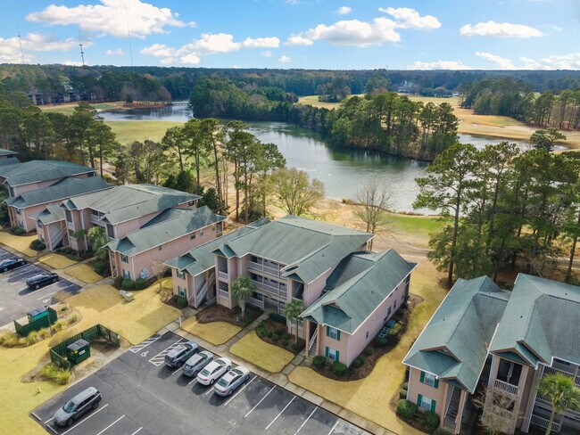 Foto del edificio - 117 Pinehurst Ln