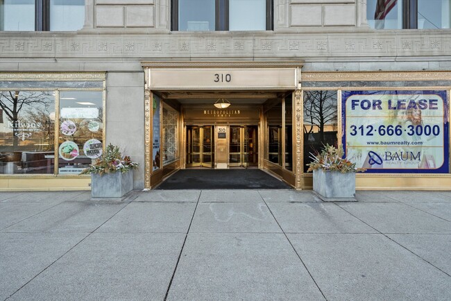 Building Photo - 310 S Michigan Ave