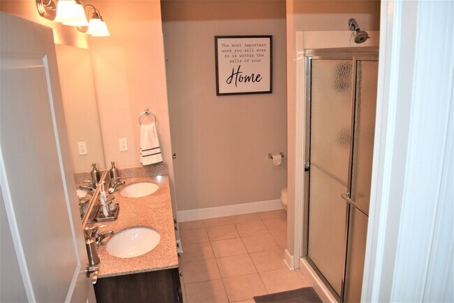 Foto del interior - Park Place at Glenmont Square