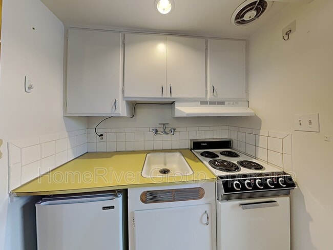 Foto del edificio - 634 E 23rd Ave