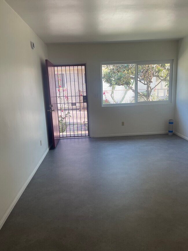 Foto del edificio - 1924 Workman St