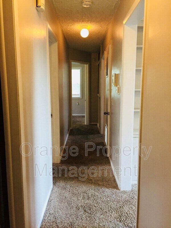 Building Photo - 5350 N 44th Ave