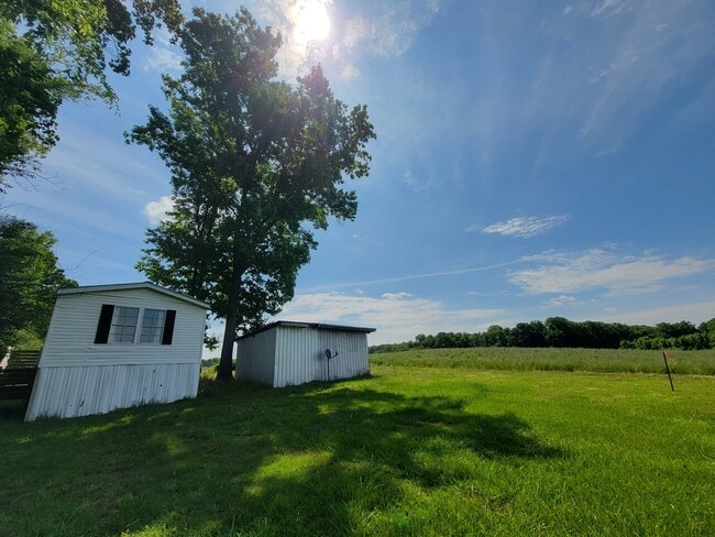 Building Photo - 3114 Dairyland Rd