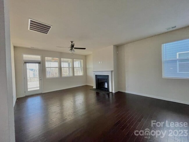 Building Photo - 12813 Heath Grove Dr