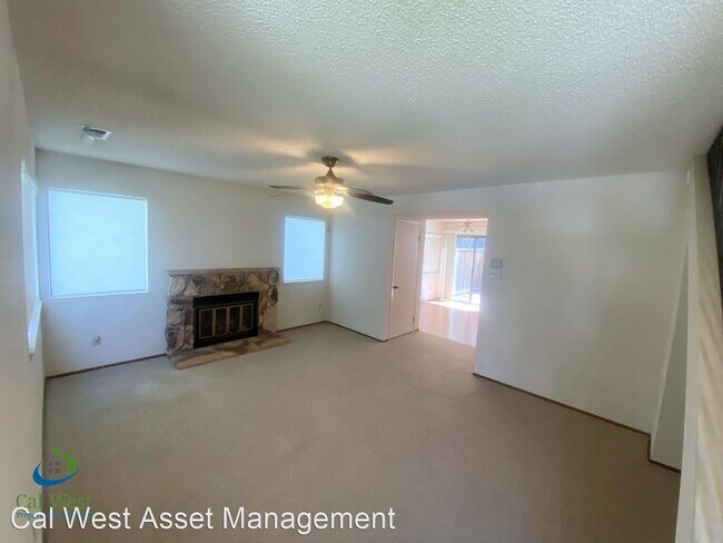 Foto del edificio - 2 br, 2.5 bath House - 3612 Ivalynn Circle