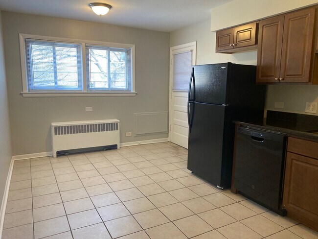 Foto del edificio - 703 Dodge Ave