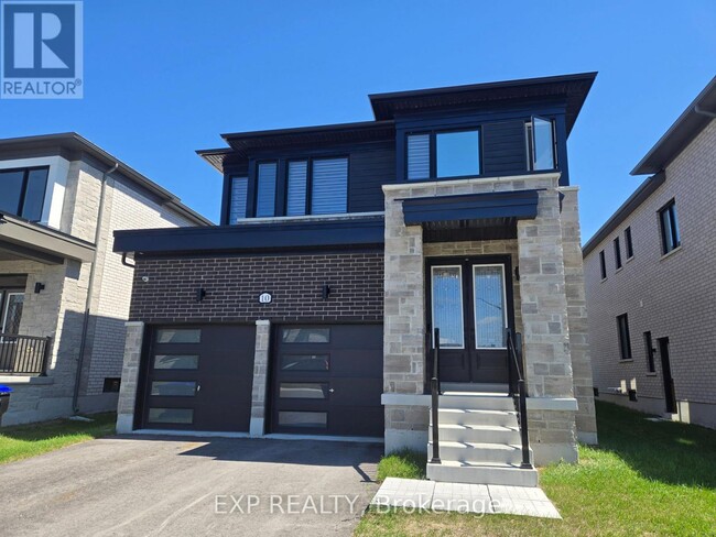 Building Photo - 10 Nicort Rd