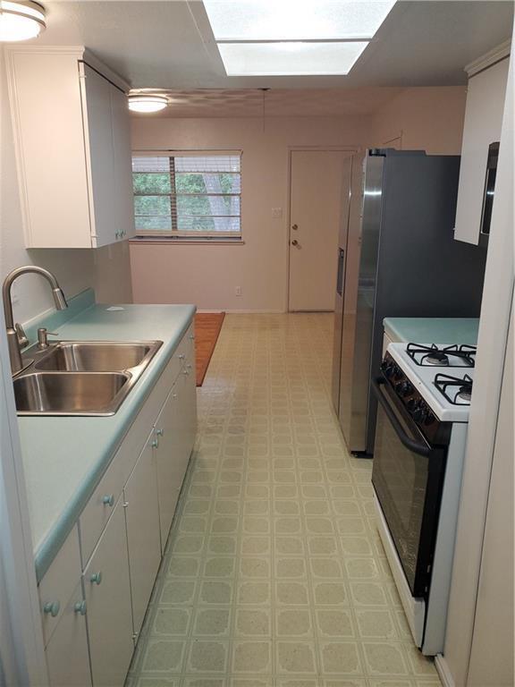 Foto del edificio - 8410 Briarwood Ln