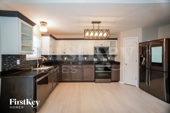 Foto del edificio - 869 Fieldstone Dr