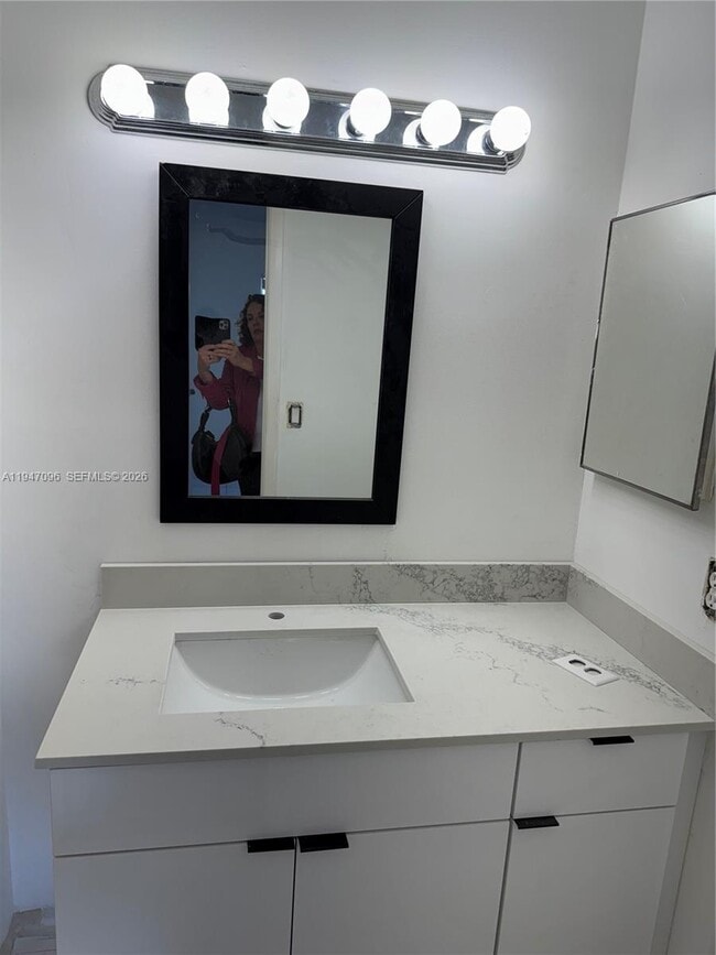 Foto del edificio - 6465 W 27th Ave