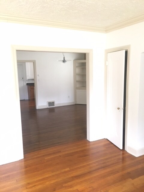 Building Photo - 17624 Winslow Rd