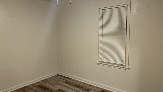 Foto del edificio - 4209 SE 44th St