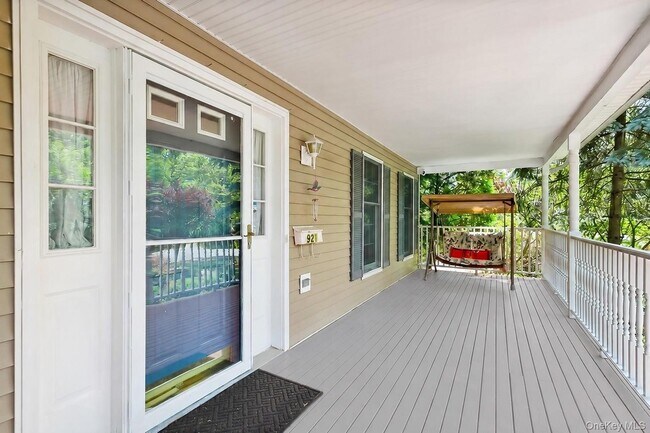 Foto del edificio - 921 Shore Acres Dr