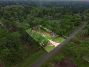 Building Photo - 17411 Rolling Hill Ln