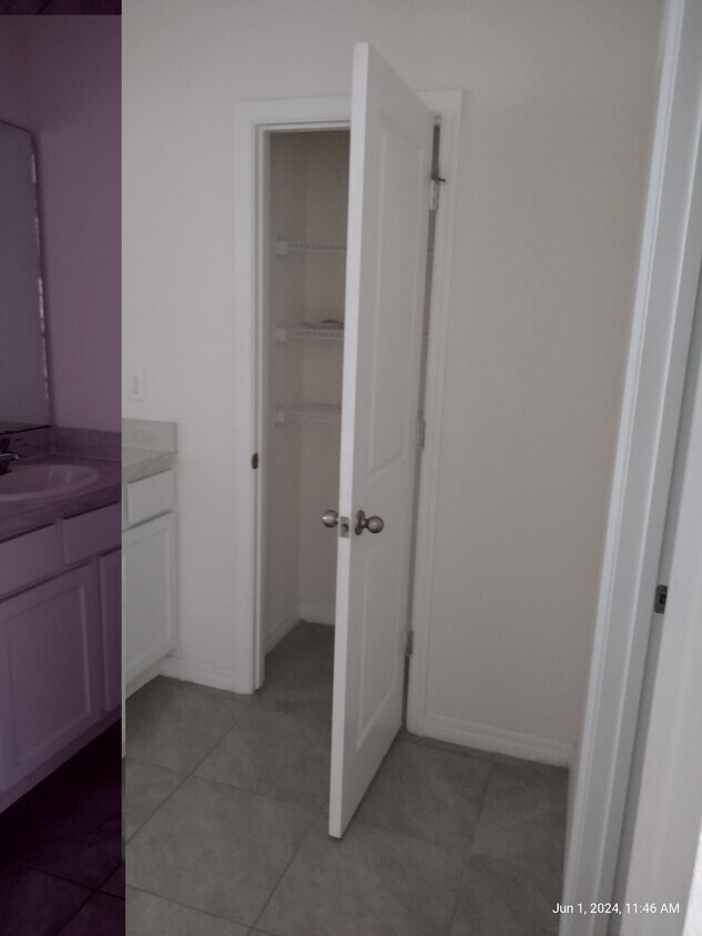 Foto del edificio - 10857 Trailing Vine Dr