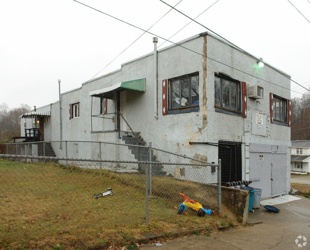 Building Photo - 1472 28th St