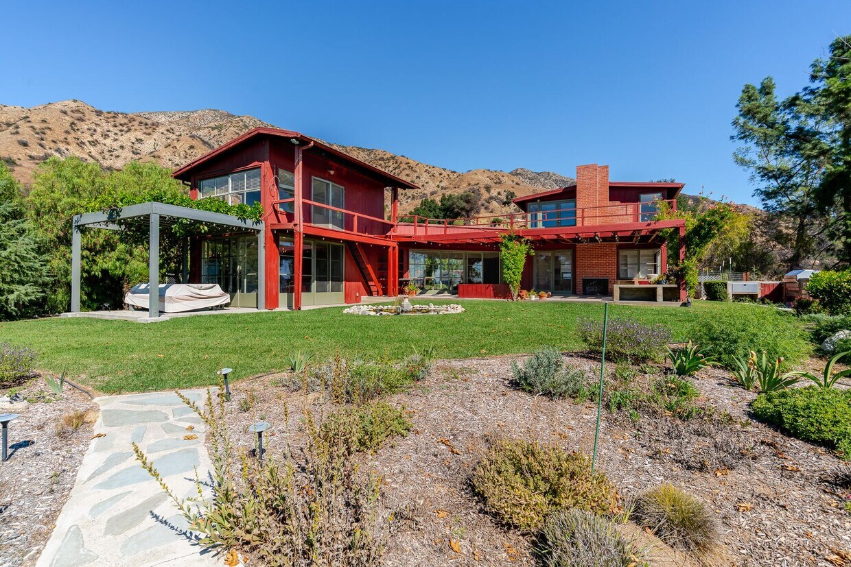 Foto principal - 650 Baldwin Ct
