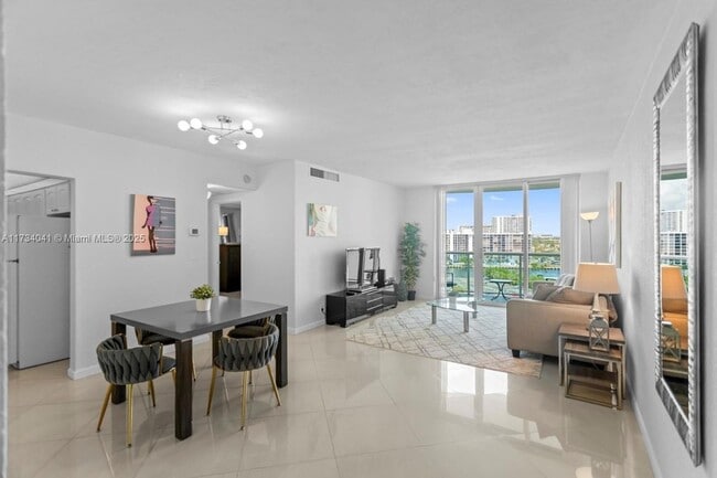 Photo - 3801 S Ocean Dr Apartment