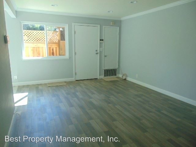 Building Photo - 2 br, 1.5 bath House - 38450 Berkeley Cmn