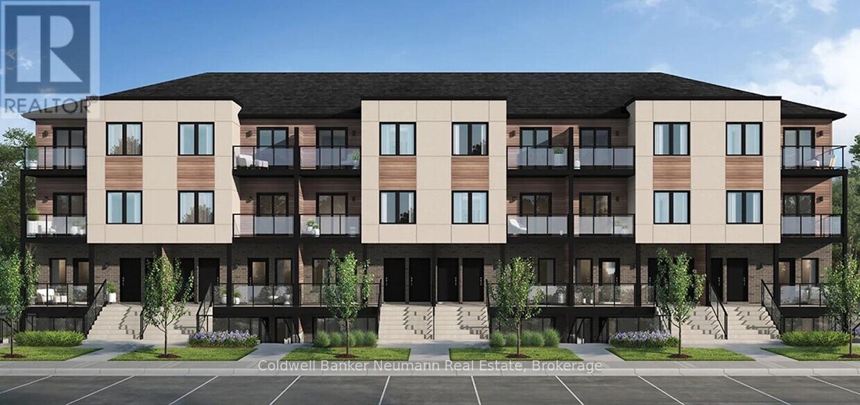 Primary Photo - 940-940 St David St N