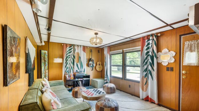 Sala de juegos - 1100 Rice Ln