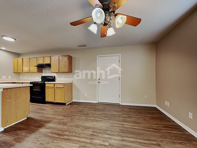 Foto del edificio - 5601 Skipping Stone Dr