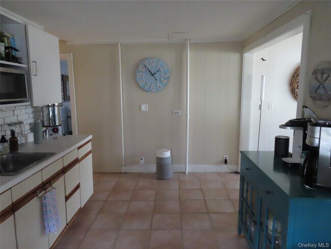 Building Photo - 67 Prospect St