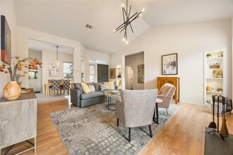 Building Photo - 2930 Jubilee Trail