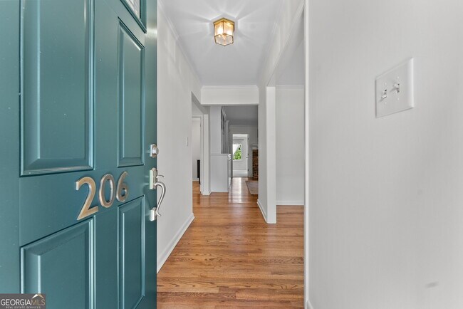 Building Photo - 206 Fortson Dr