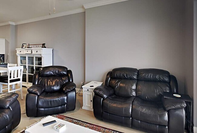 Foto del edificio - 10625 Front Beach Rd