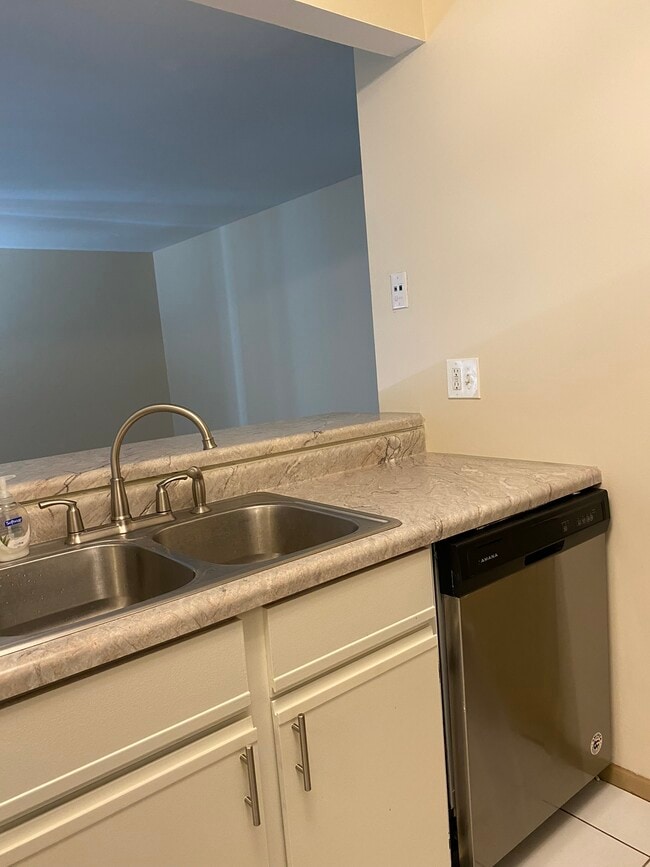 Foto del edificio - 4404 W Shamrock Ln