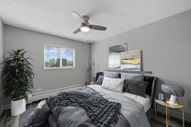 Interior Photo - Crestone Apartments