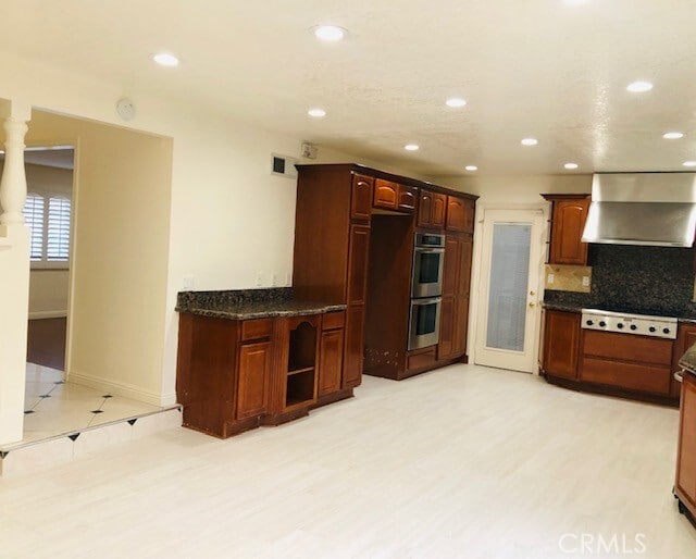Building Photo - 8181 Bellhaven St