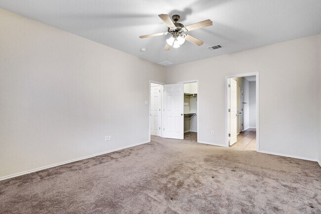 Foto del edificio - 10410 Weser Ln