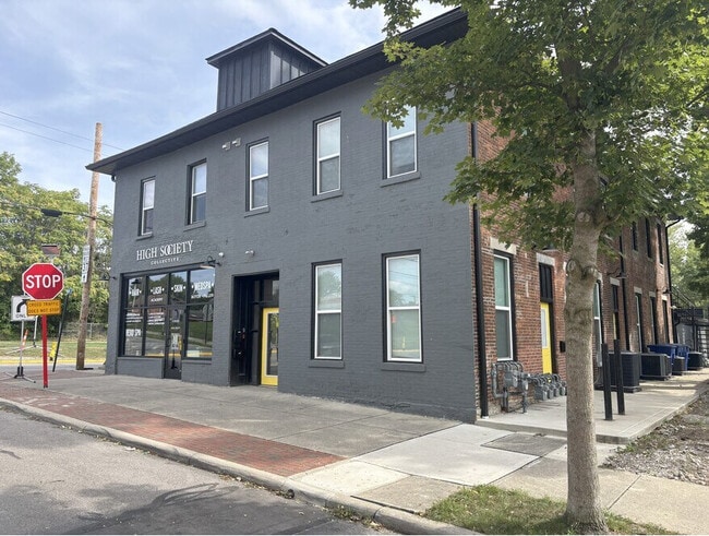 Building Photo - 186 E Winter St