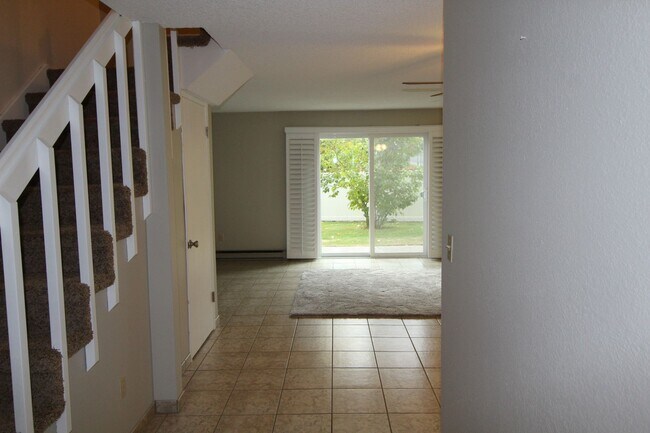 Foto del edificio - 7878 N Wilding Dr  #14, Spokane, WA 99208 ...