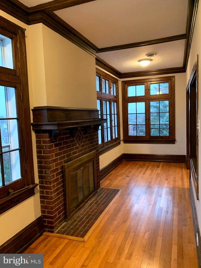 Foto del edificio - 629 Oak Hill Ave