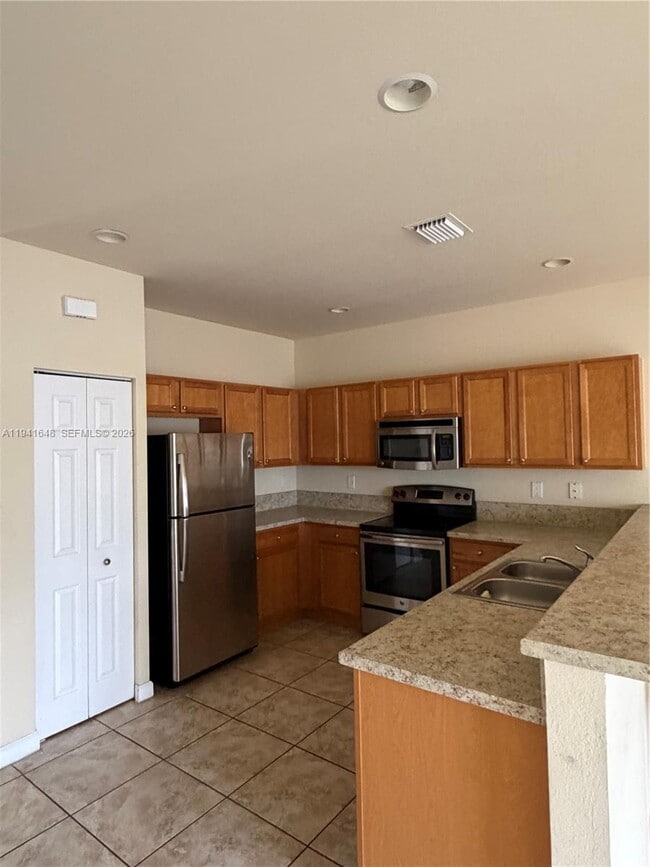 Building Photo - 3511 W 89th Pl