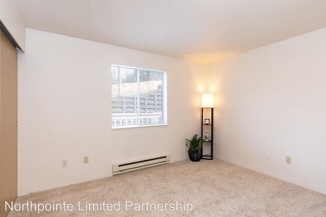 Building Photo - 17512 83rd Pl NE