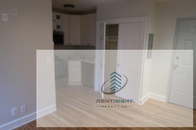 Foto del edificio - 4526 N Sheridan Rd