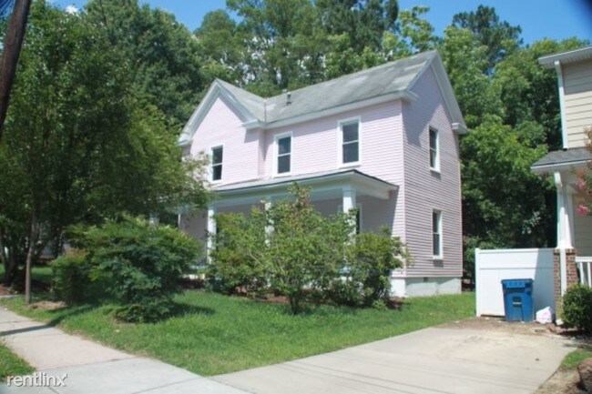 Foto del edificio - 4 br, 2 bath House - 912 9th Street