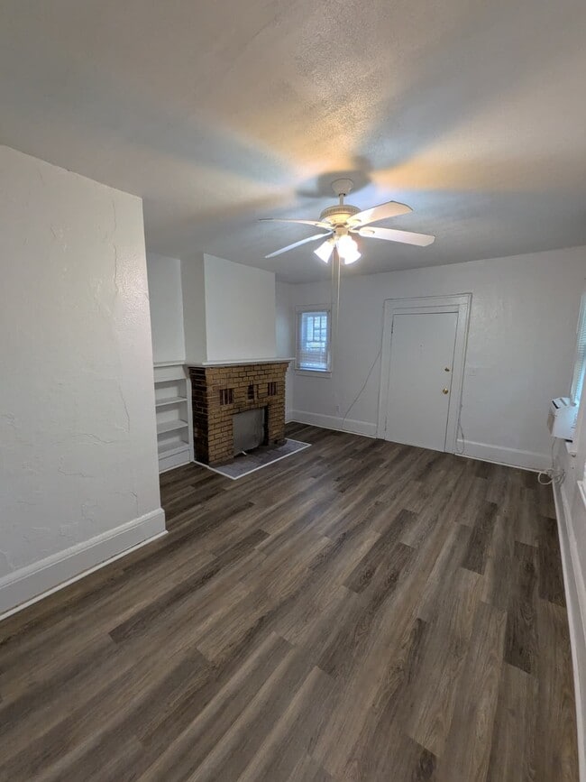Building Photo - 516 Linwood Ave