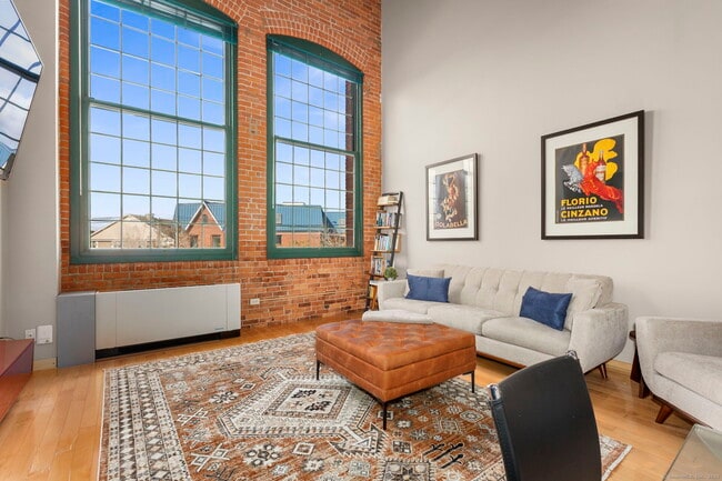 Foto del edificio - 25 Grand St