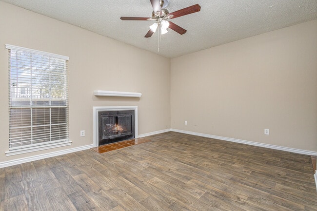 Foto del edificio - 3615 W Northgate Dr