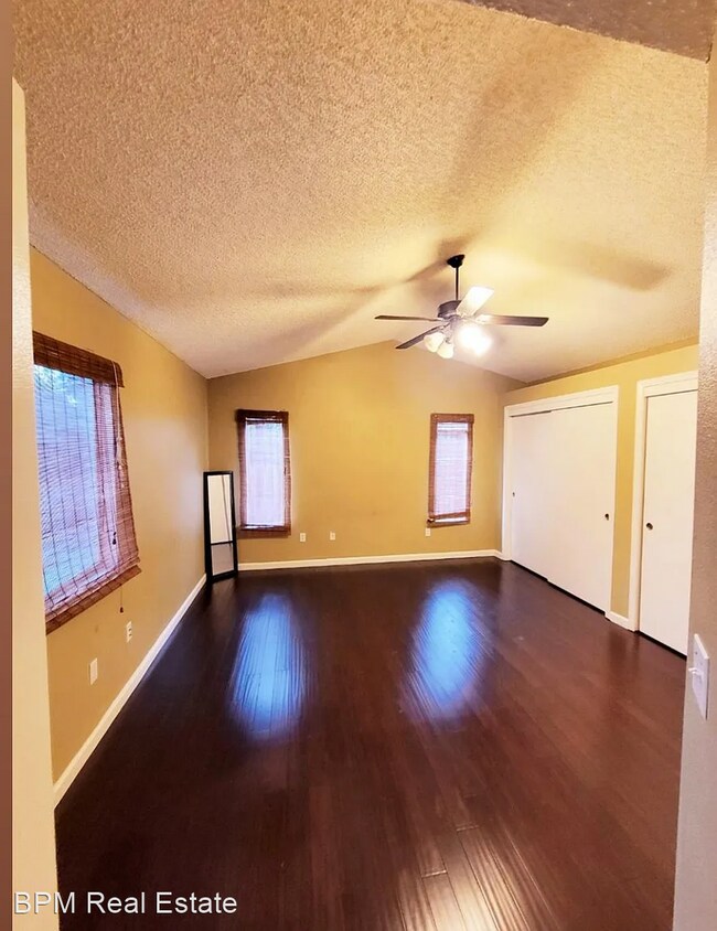 Building Photo - 4 br, 2 bath House - 5316 Shadow Stone St.