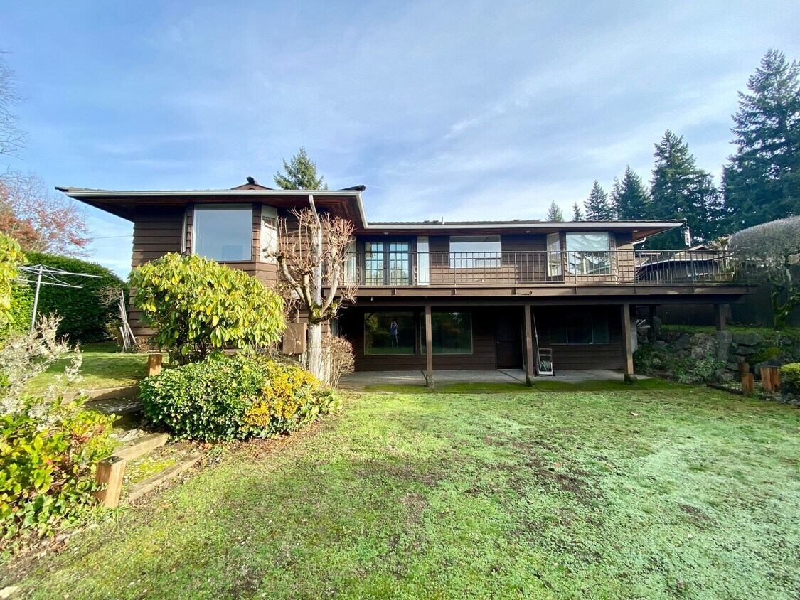 146 SW 178th St, Normandy Park, WA 98166 House Rental in Normandy