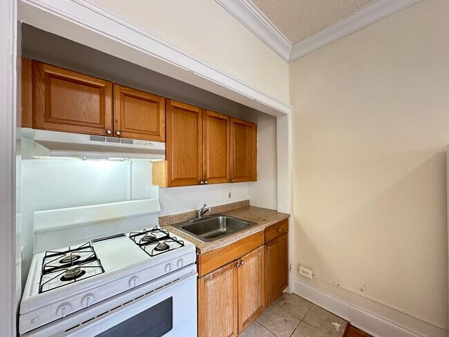 Foto del edificio - 2737 N Spaulding Ave