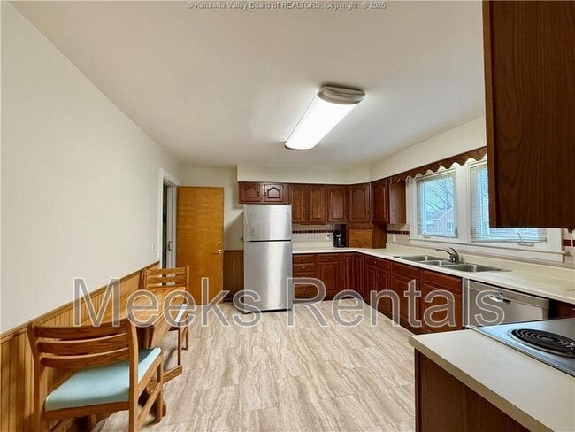 Building Photo - 3013 Ridgeview Dr