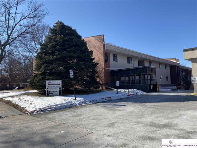 Building Photo - 2820 N 66th Ave #212